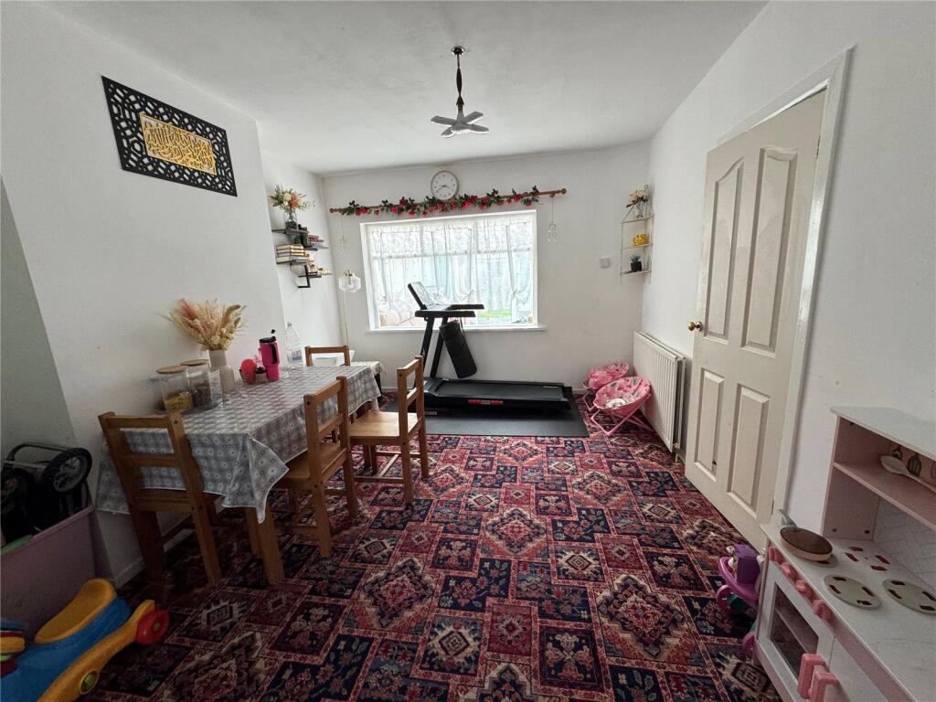 Additional image 22 of Redthorn Grove, Birmingham, West Midlands, B33