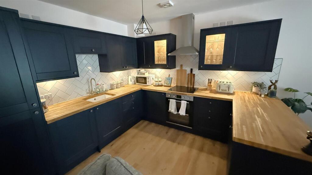 Additional image 4 of Middlepark Drive, Northfield, BVT, Birmingham,