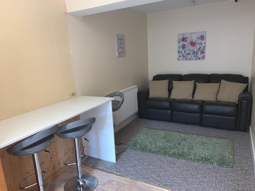 Additional image 4 of 1X Room Available, Ryde Park Road, Rednal, B45