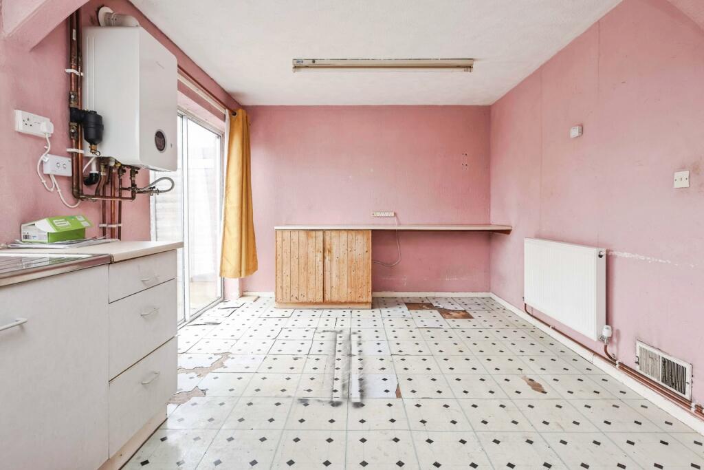 Additional image 7 of Farnborough Road, Birmingham, West Midlands, B35