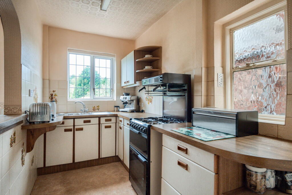 Additional image 5 of Coleshill Heath Road, Marston Green, B37 7HU