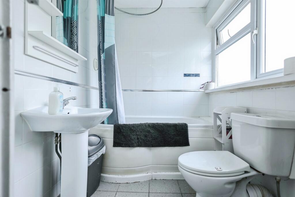 Additional image 11 of Hatchford Walk, BIRMINGHAM