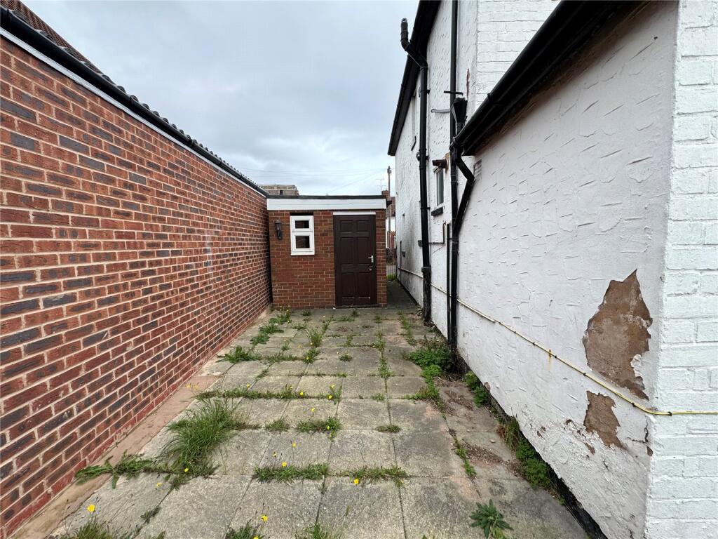 Additional image 17 of Redthorn Grove, Birmingham, West Midlands, B33