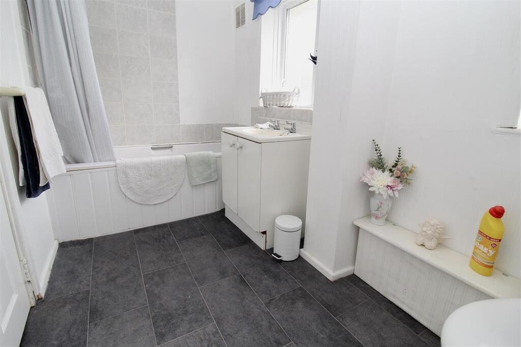 Additional image 29 of Pithall Road, Shard End, Birmingham