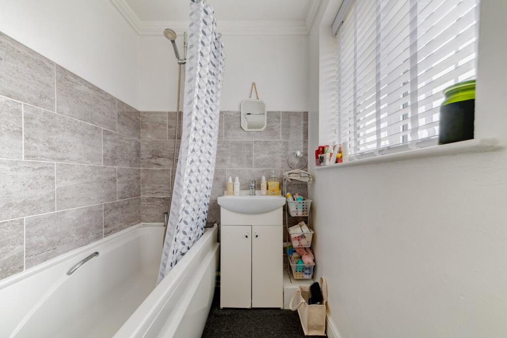 Additional image 13 of Wheatfield View, Birmingham, West Midlands, B31