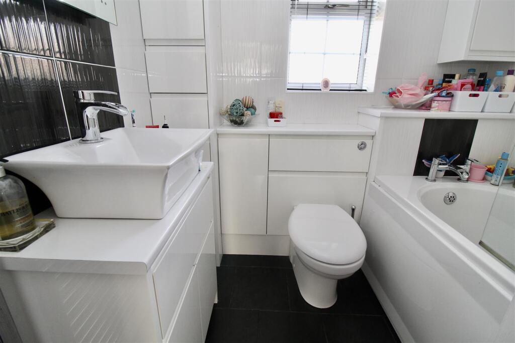 Additional image 20 of Middle Leaford, Birmingham