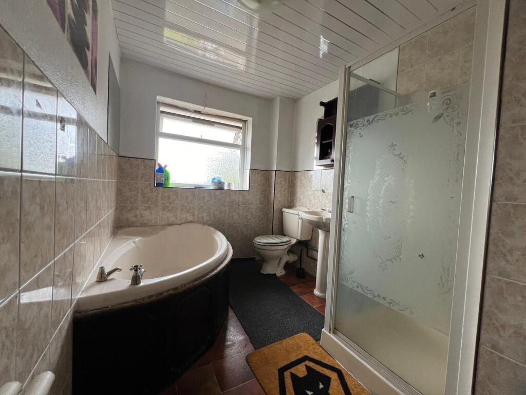 Additional image 9 of Old Walsall Rd - 3xBed Family Home, Birmingham, B42