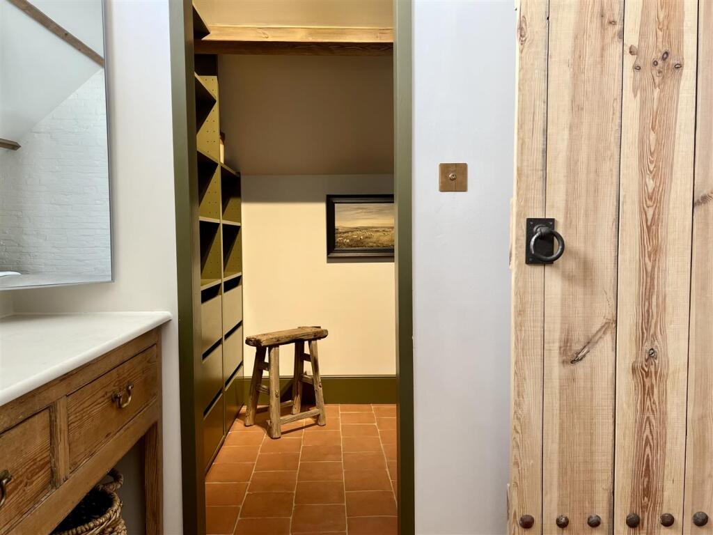 Additional image 10 of Coleshill House & Coach House - High Street, Coleshill