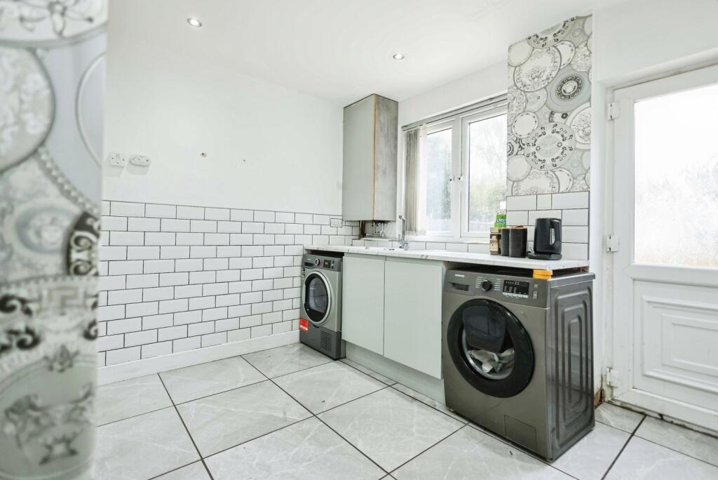 Additional image 8 of Warren Hill Road, Kingstanding, Birmingham, B44