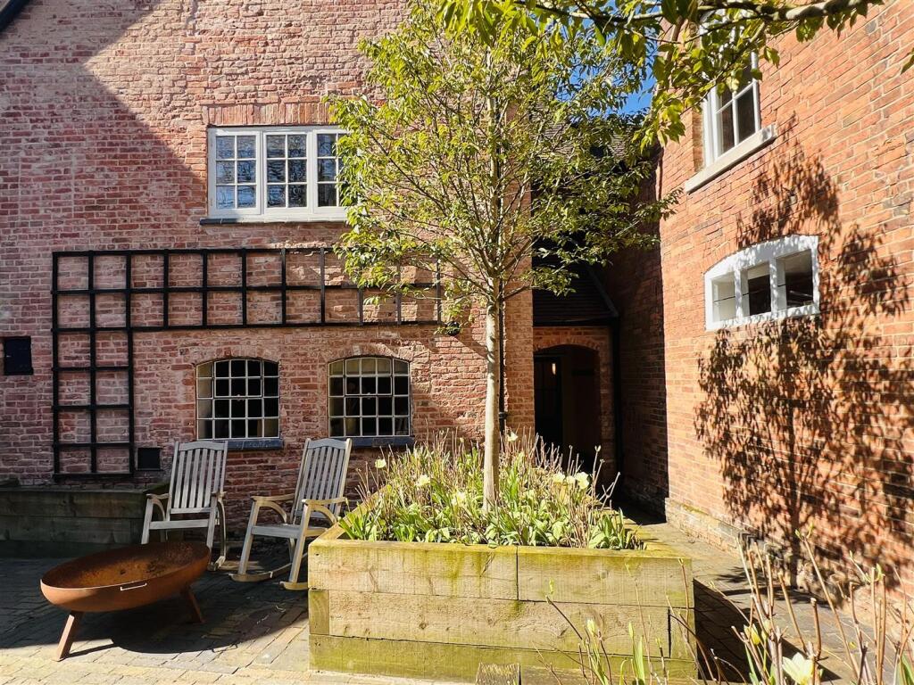 Additional image 17 of Ground Floor Apartment at High Street, Coleshill