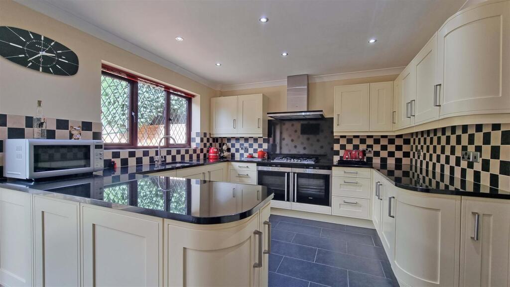 Additional image 6 of Houndsfield Lane, Wythall