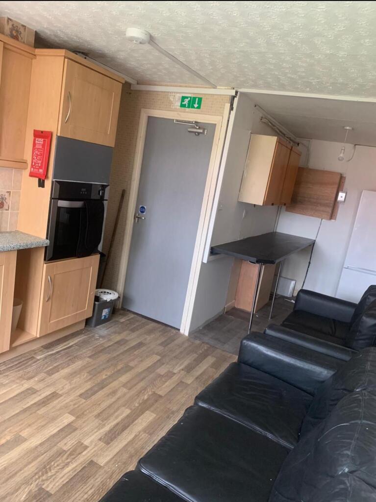 Additional image 6 of 1X Double Room Available, Ilsham grove, Northfield, B31