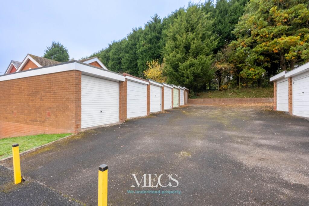 Garage  Wentworth Way, Birmingham, West Midlands, B32 2UZ