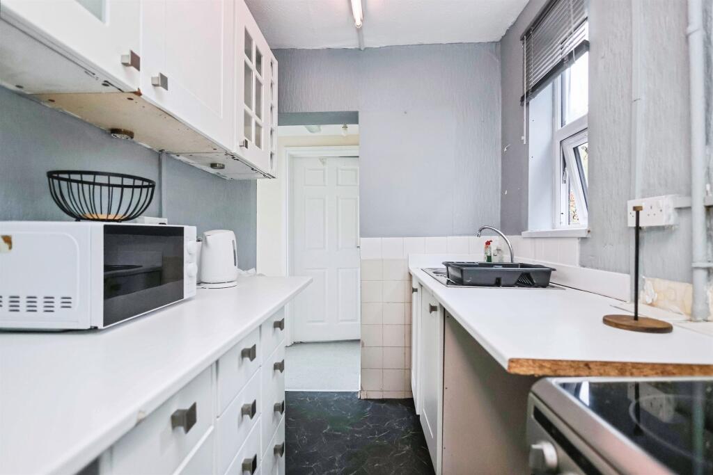 Additional image 4 of Redthorn Grove, Birmingham