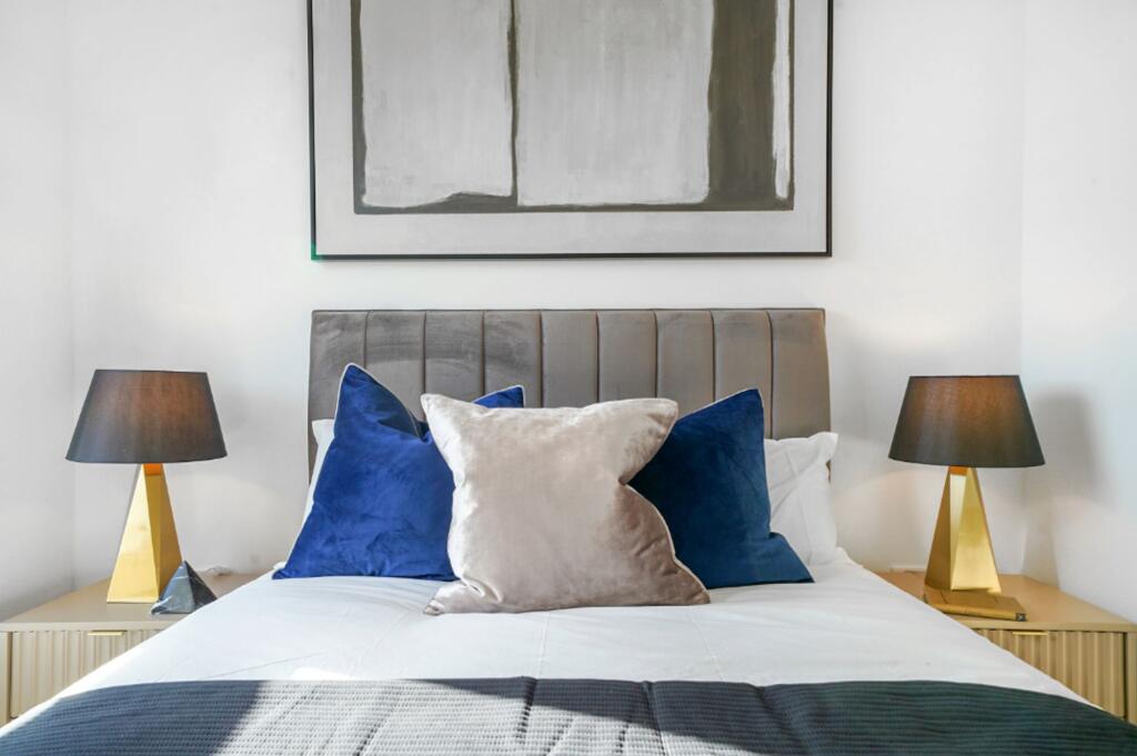 Additional image 20 of Sherlock Quarter, 36 Sherlock Street, B5