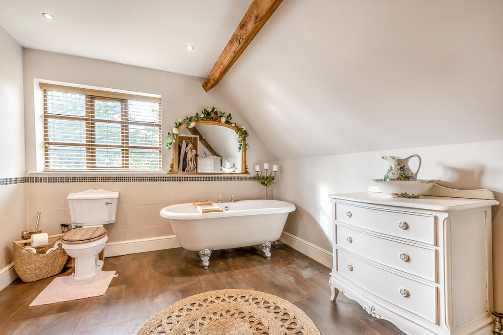 Additional image 25 of Stonehouse Lane, Alvechurch, Worcestershire B48 7BA