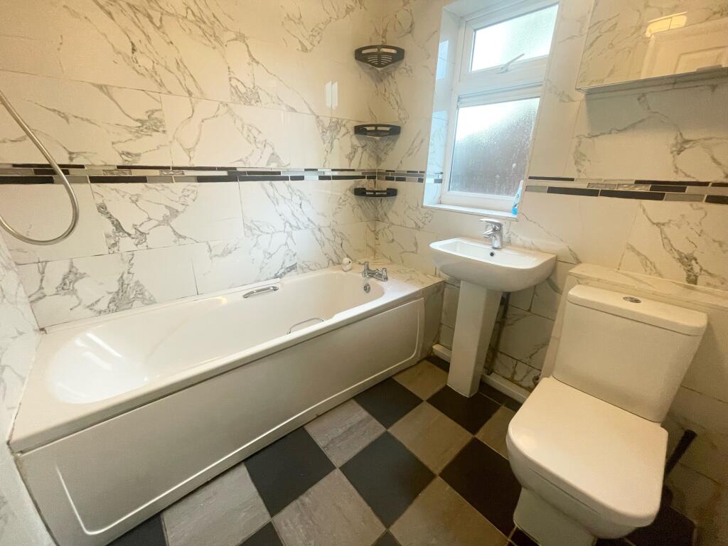 Additional image 7 of Basil Grove, Nothfield, B31