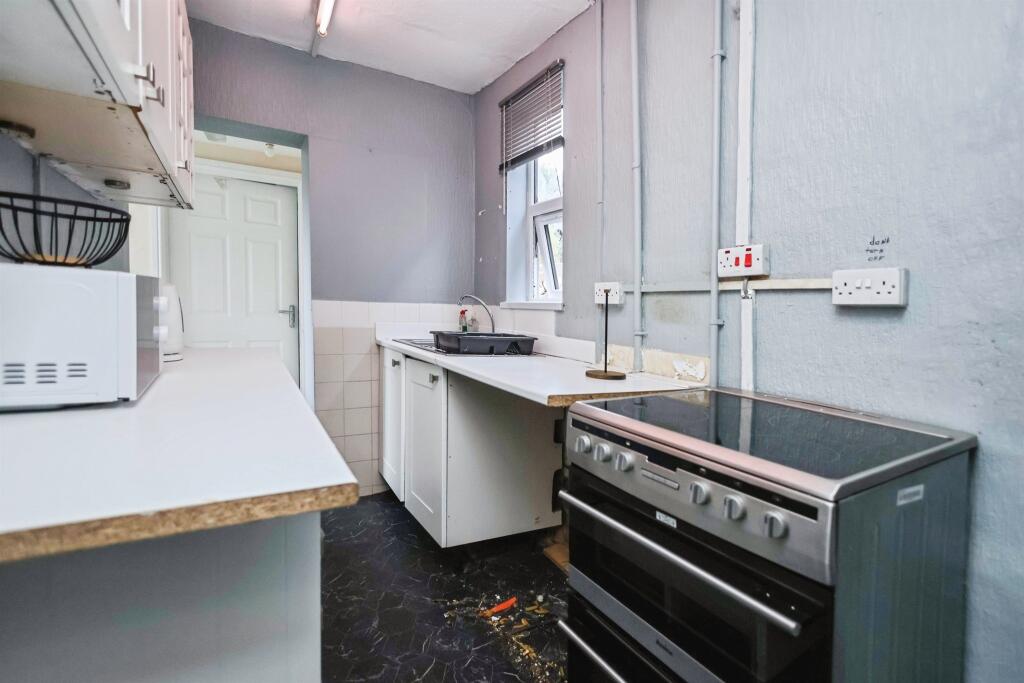 Additional image 19 of Redthorn Grove, Birmingham