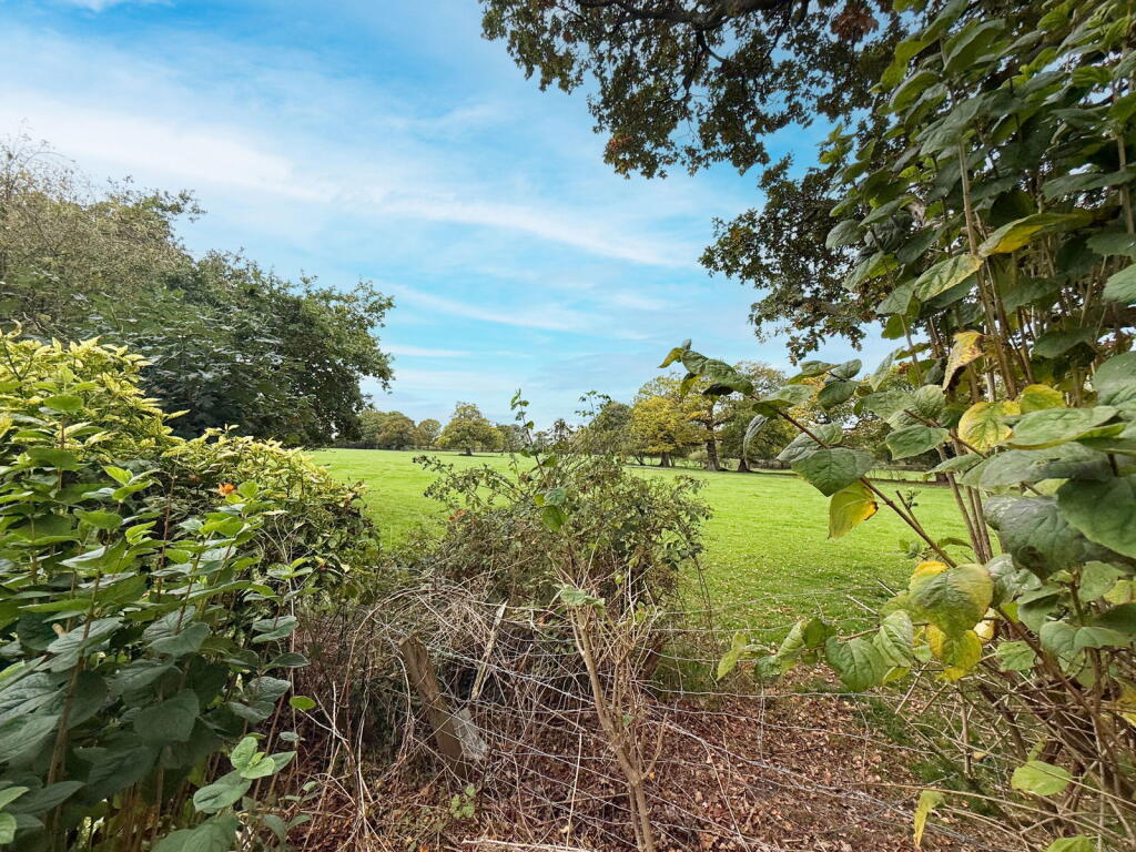 Additional image 4 of New Road, Hollywood, B47 5ND