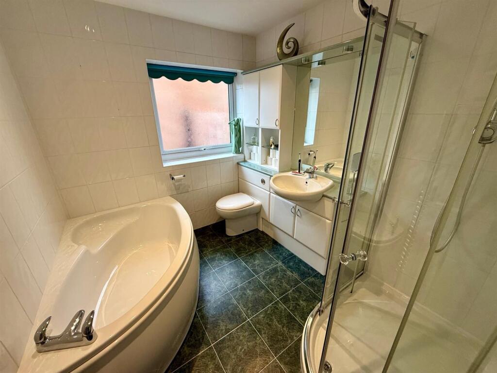 Additional image 12 of Douglas Road, Hollywood, Birmingham