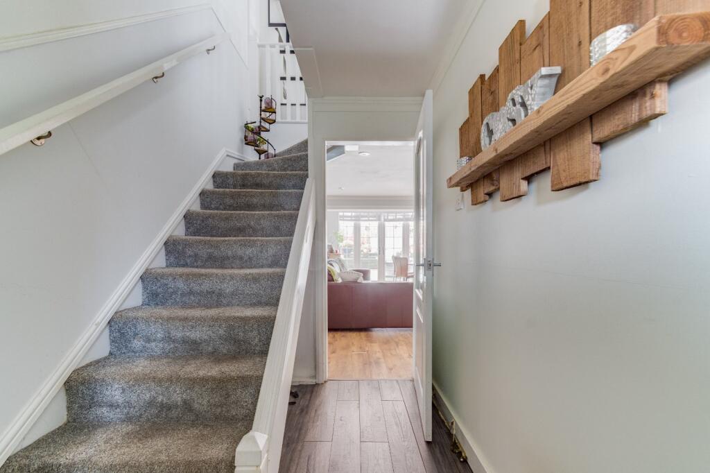 Additional image 23 of Wheatfield View, Birmingham, West Midlands, B31