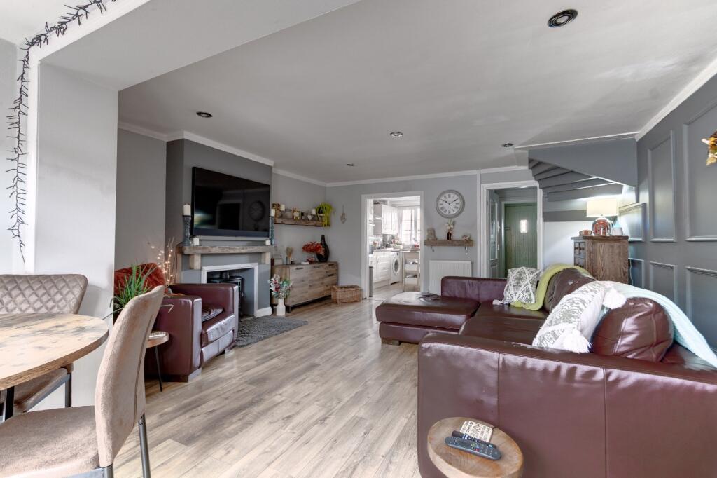 Additional image 5 of Wheatfield View, Birmingham, West Midlands, B31