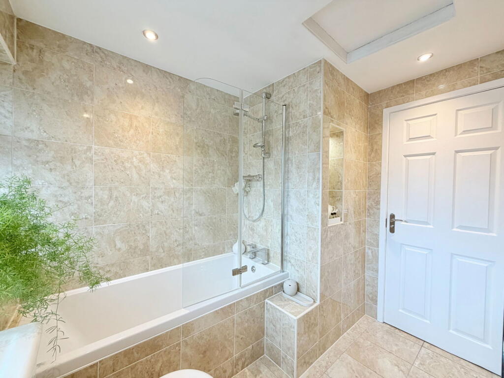 Additional image 14 of Green Close, Wythall, B47 6AD