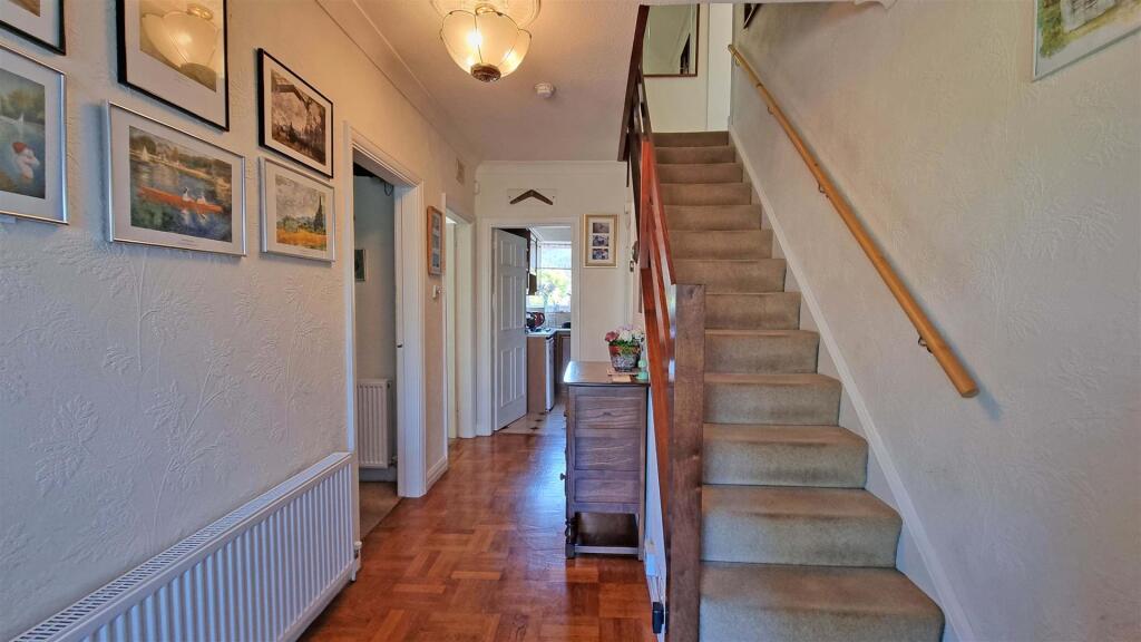 Additional image 16 of Hollywood Lane, Hollywood