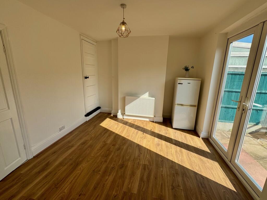 Additional image 5 of The Grove, Northfield, B31