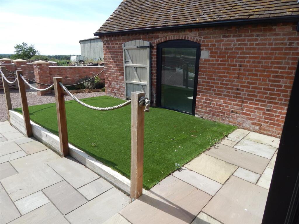 Additional image 23 of Stoney Lane, Alvechurch, Birmingham