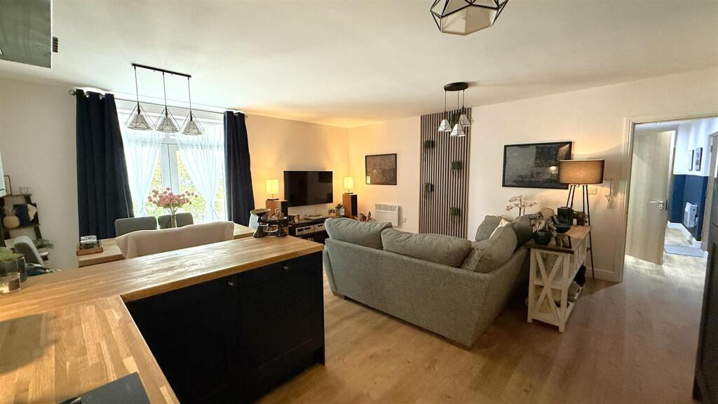 Additional image 7 of Middlepark Drive, Northfield, BVT, Birmingham,