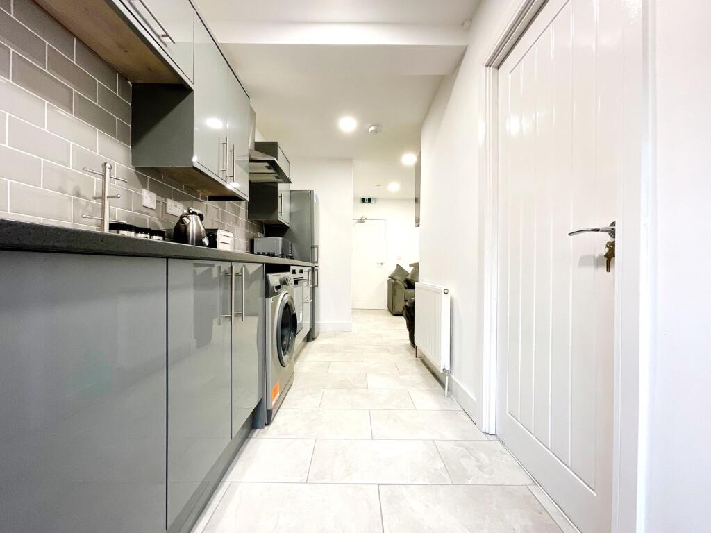 Additional image 5 of 165 Merritts Brook Lane, Northfield, B31