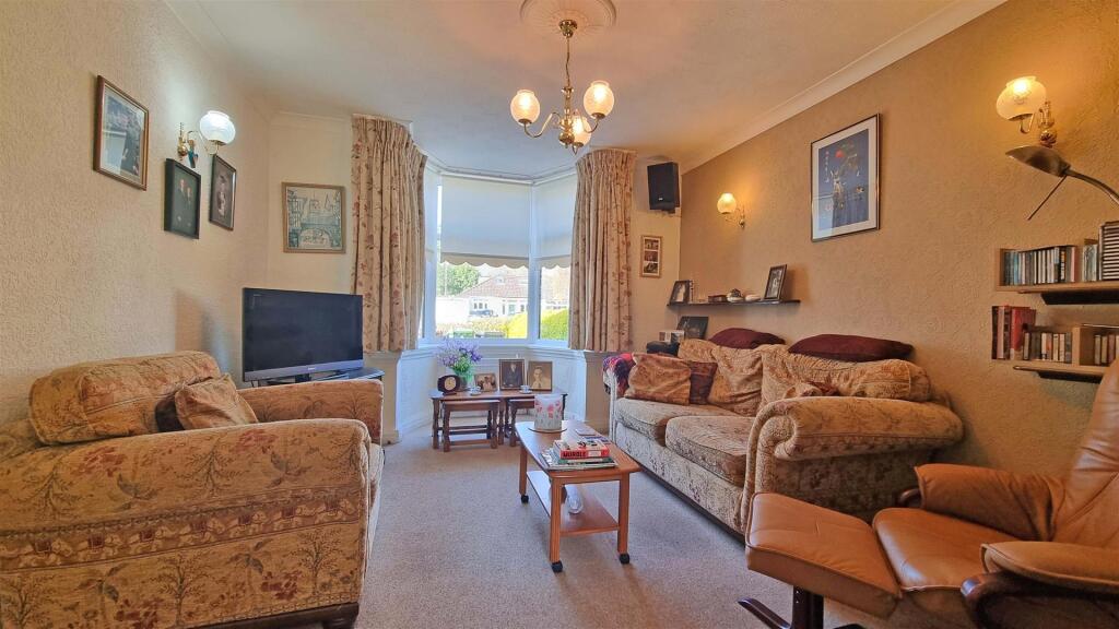 Additional image 3 of Hollywood Lane, Hollywood