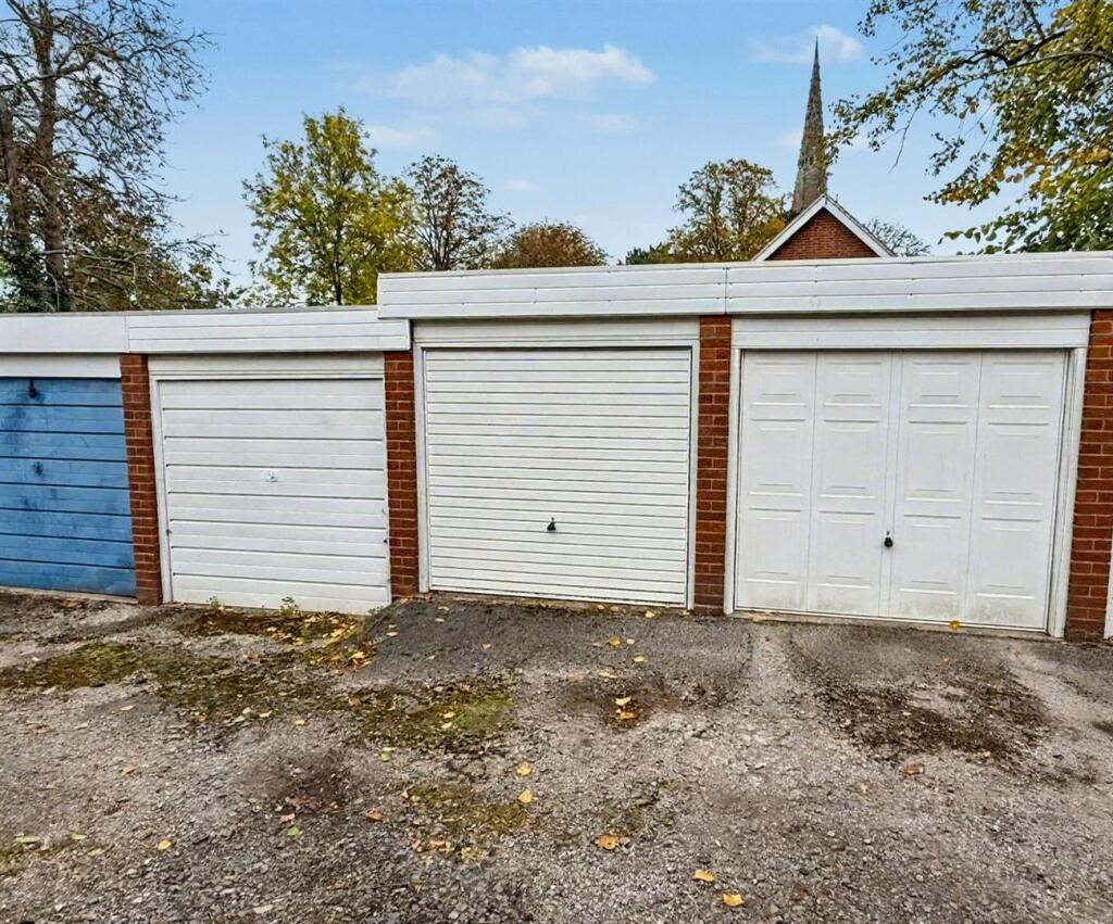 Additional image 19 of St. Nicolas Gardens, Kings Norton, Birmingham