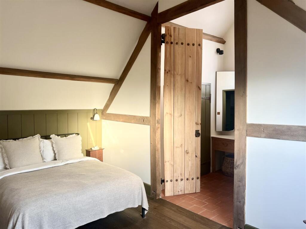 Additional image 8 of Coleshill House & Coach House - High Street, Coleshill