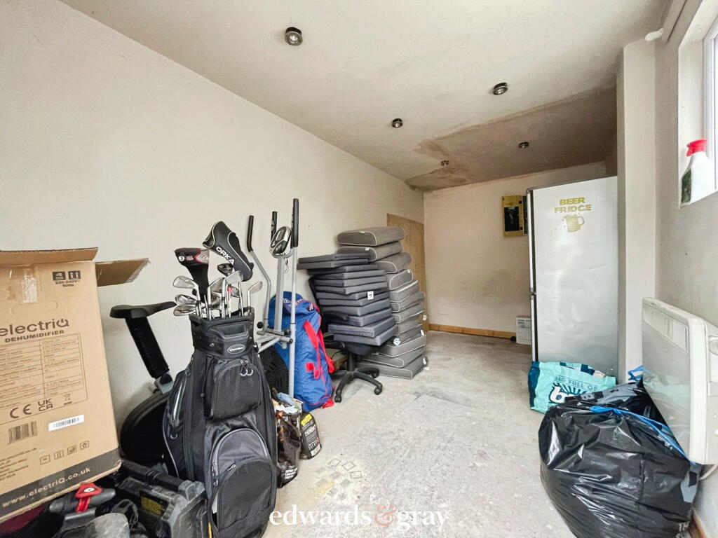 Additional image 14 of Yorkminster Drive, Chelmsley Wood, Birmingham, B37 6TB