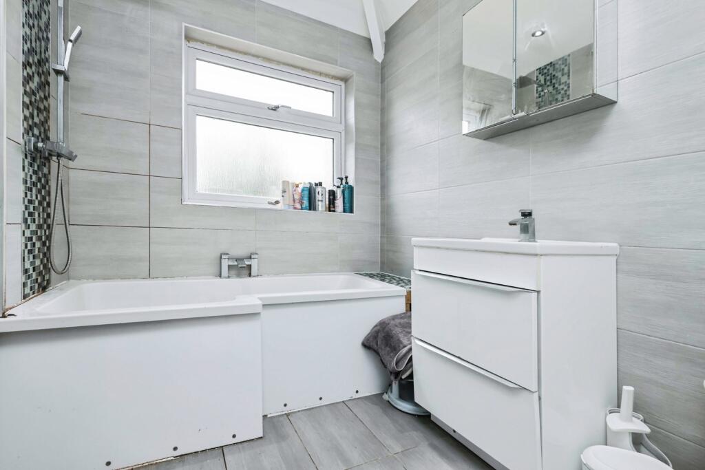 Additional image 12 of Warren Hill Road, Kingstanding, Birmingham, B44