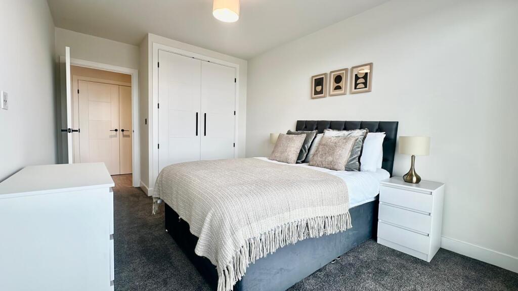 Additional image 5 of Glasswater Locks, Birmingham, B4