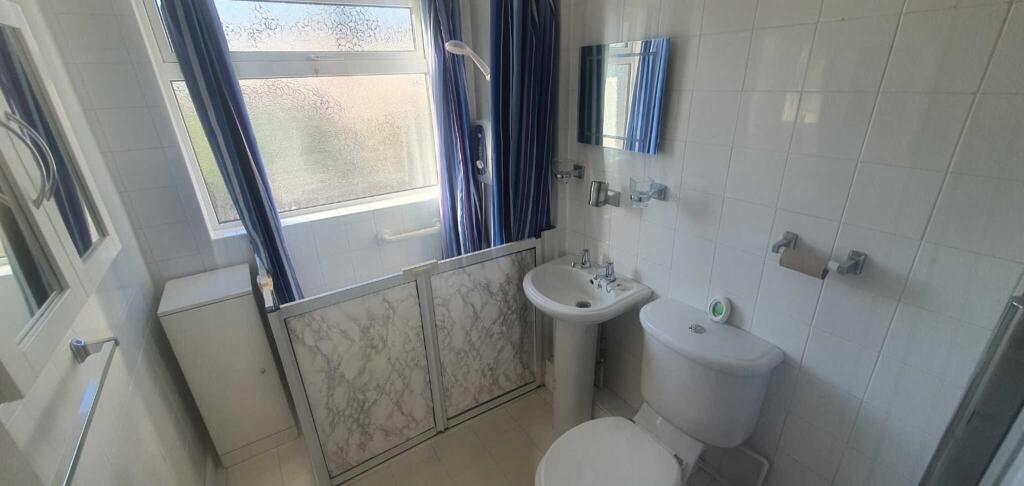 Additional image 5 of 1X Room Available, Ryde Park Road, Rednal, B45
