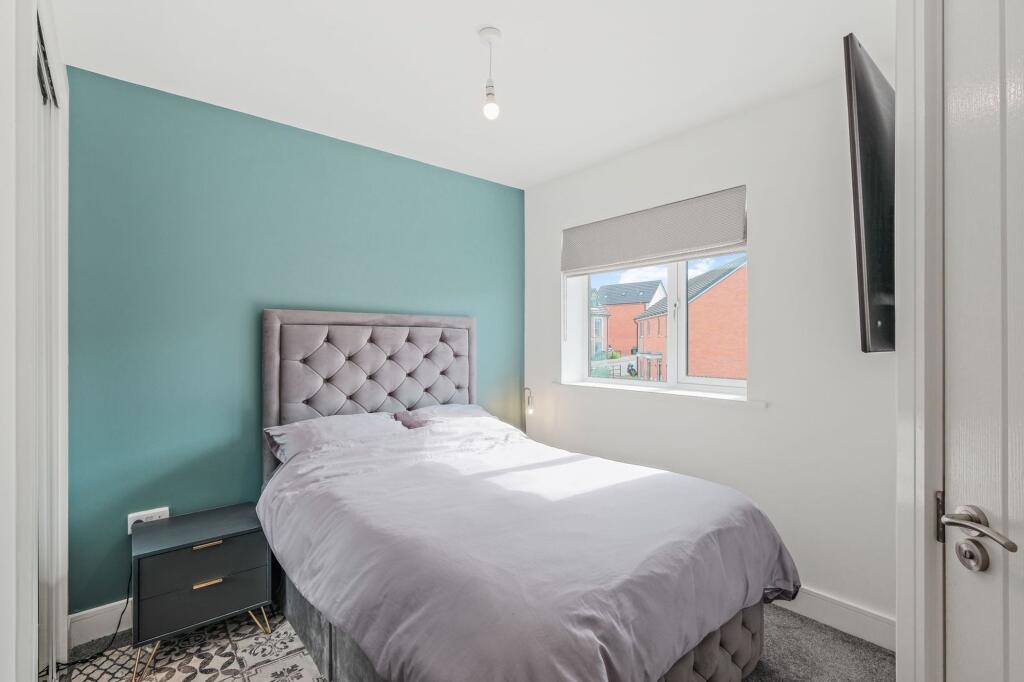 Additional image 9 of Russell Street, Cofton Hackett, B45