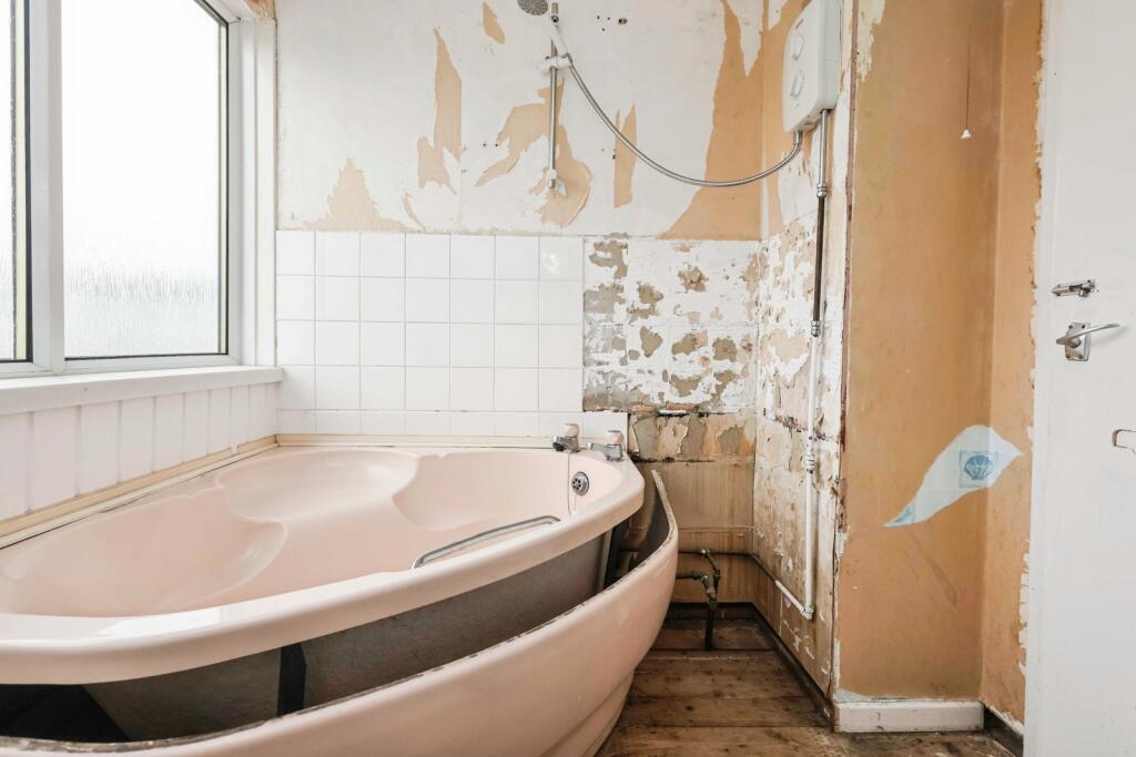 Additional image 11 of Farnborough Road, Birmingham, West Midlands, B35