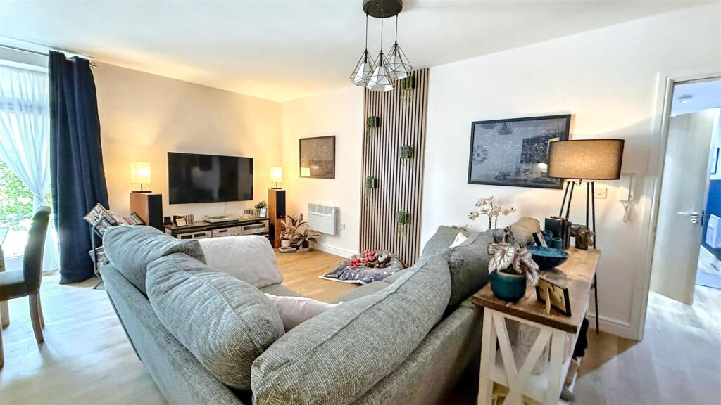 Additional image 9 of Middlepark Drive, Northfield, BVT, Birmingham,