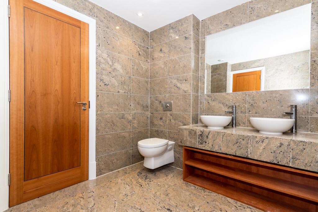 Additional image 17 of 8 Royal Court Apartments, 60 - 66 Lichfield Road, Sutton Coldfield, B74 2NA