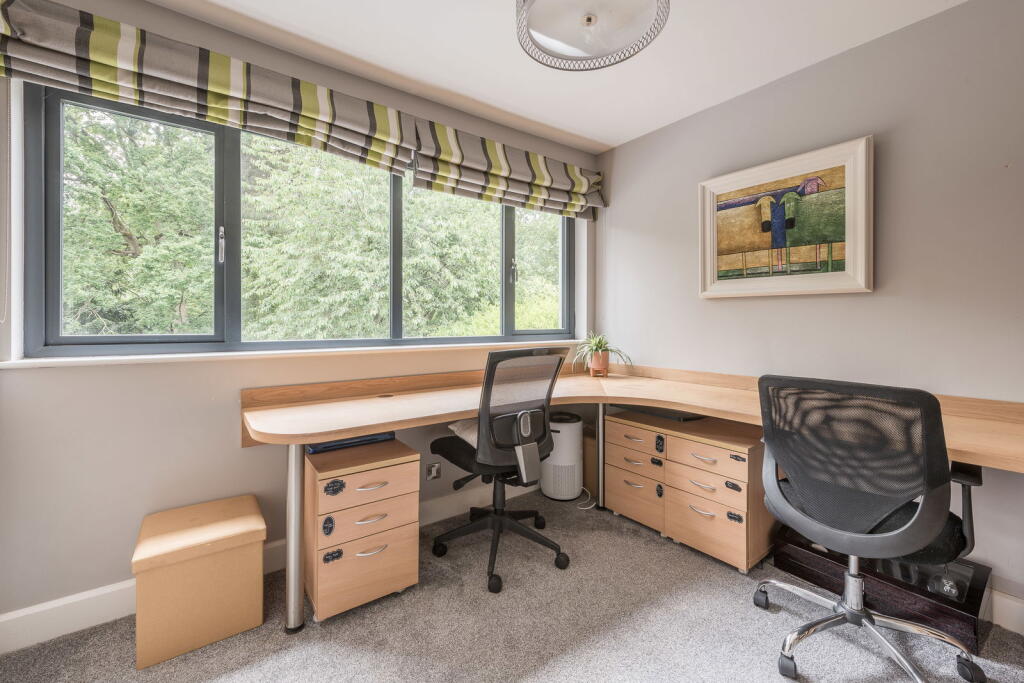 Additional image 44 of Grasmere Avenue, Little Aston