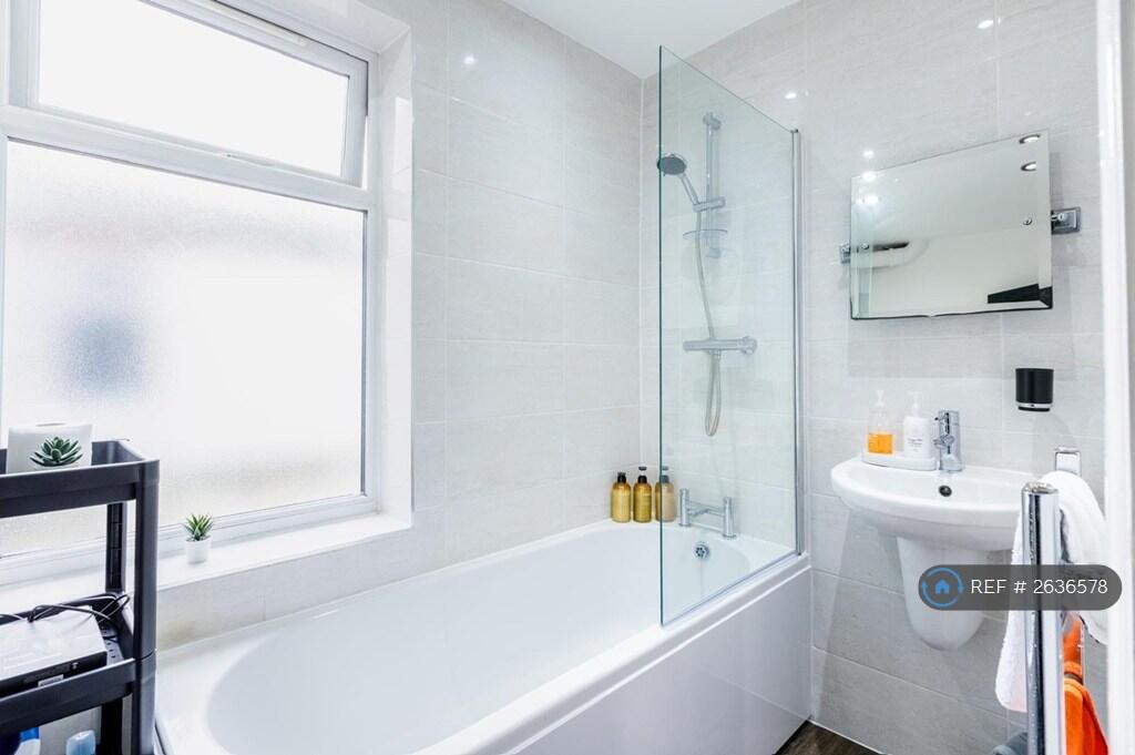 Additional image 10 of Poplar Road, Smethwick, B66