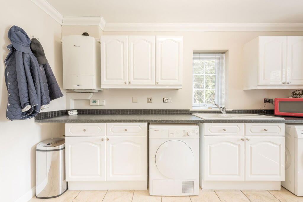 Additional image 14 of Roman Lane, Sutton Coldfield, Staffordshire, B74 3AE