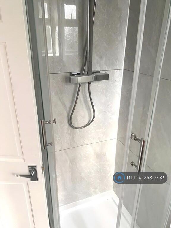 Additional image 7 of Melbourne Road, Halesowen, B63