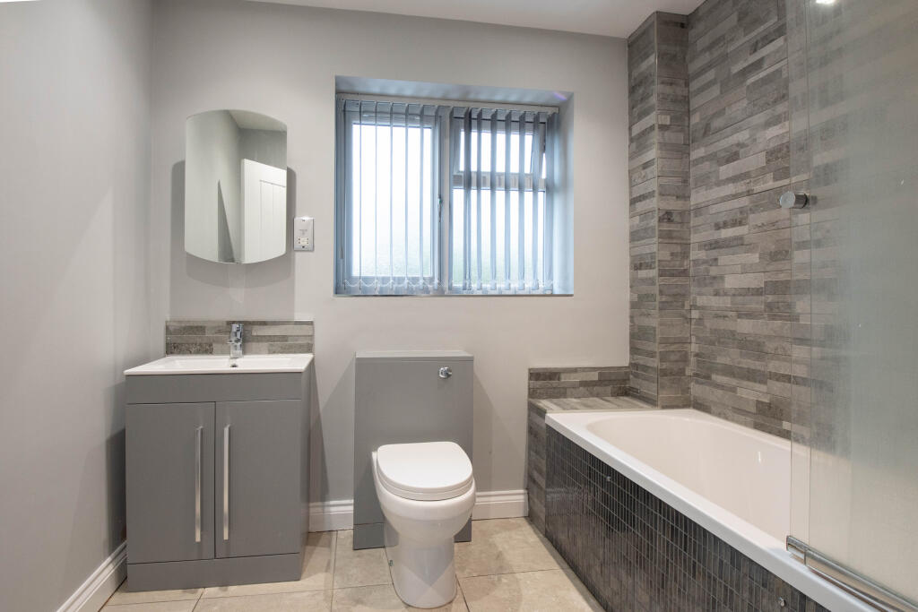 Additional image 11 of Stratford Road, Bromsgrove, Worcestershire, B60