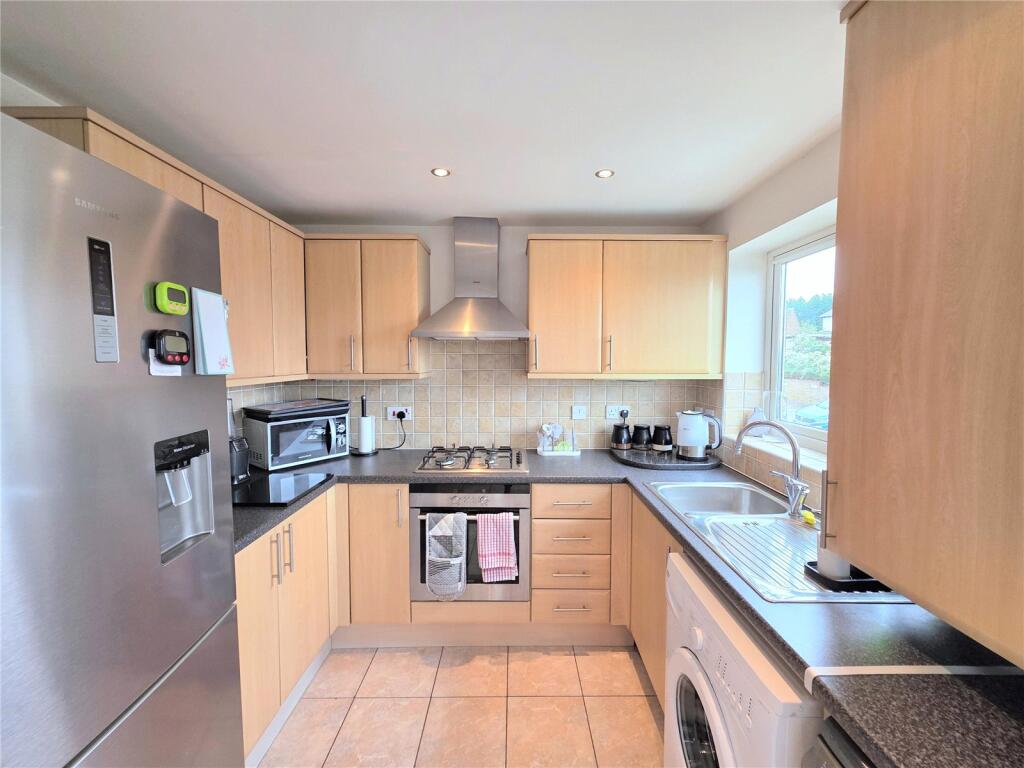 Additional image 10 of Stratford Gardens, Bromsgrove, B60