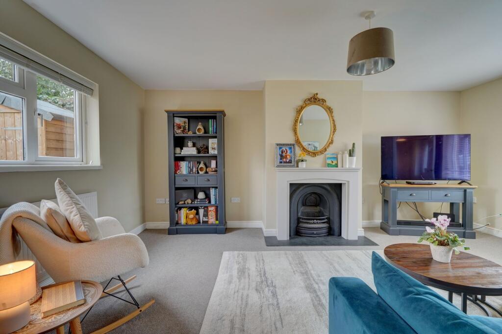 Additional image 3 of Grafton Lane, Bidford-On-Avon, B50